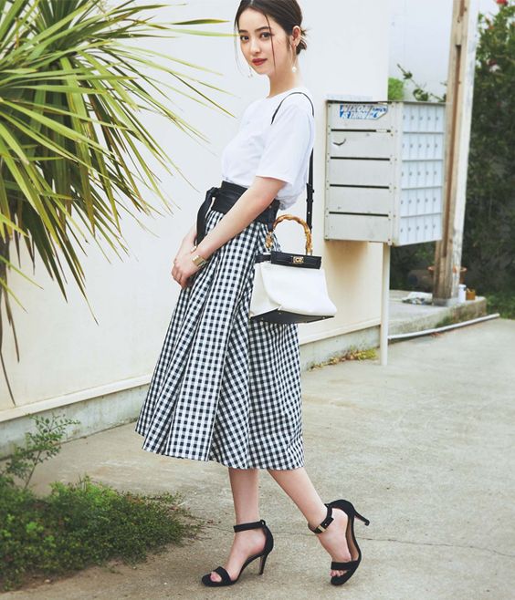 春夏　流行　穿搭